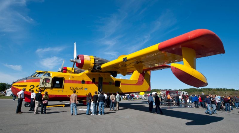 CL-215 de Canadair