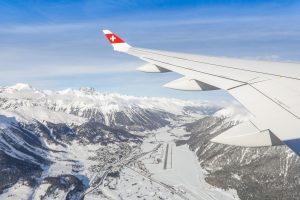 CS100 de SWISS et la patrouille de Suisse à ST-Moritz