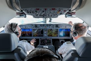 CS100 de SWISS et la patrouille de Suisse à ST-Moritz