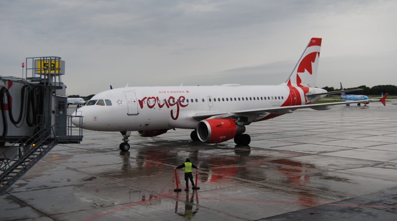 A319 de Rouge à Montréal-Trudeau