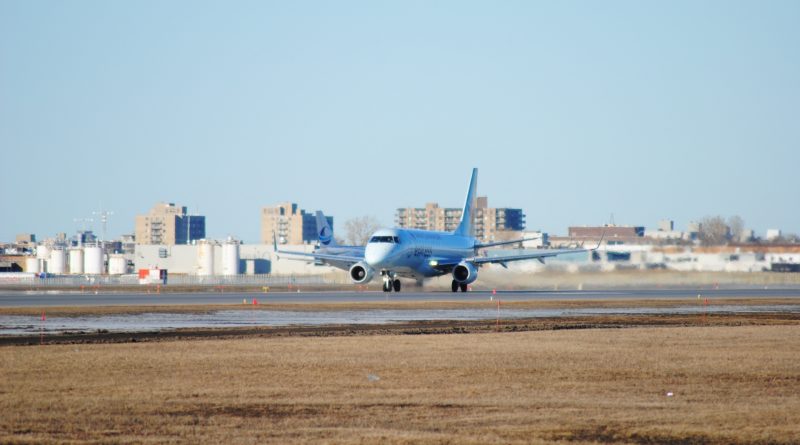 Air Canada E-170