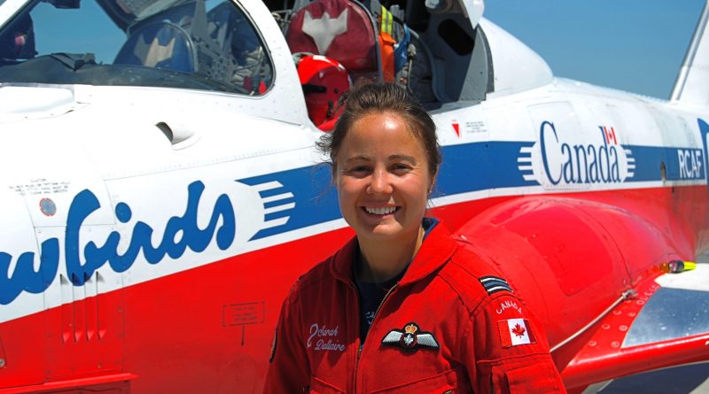 Capitaine Sarah Dallaire Snowbird 2