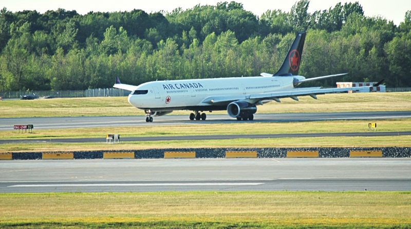 Air Canada A330-300