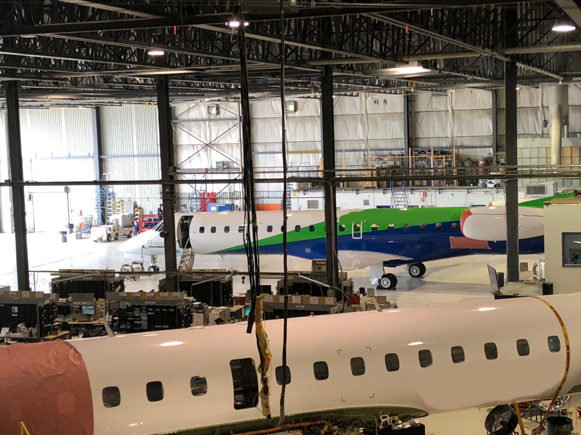 Le hangar de Premier Aviation 