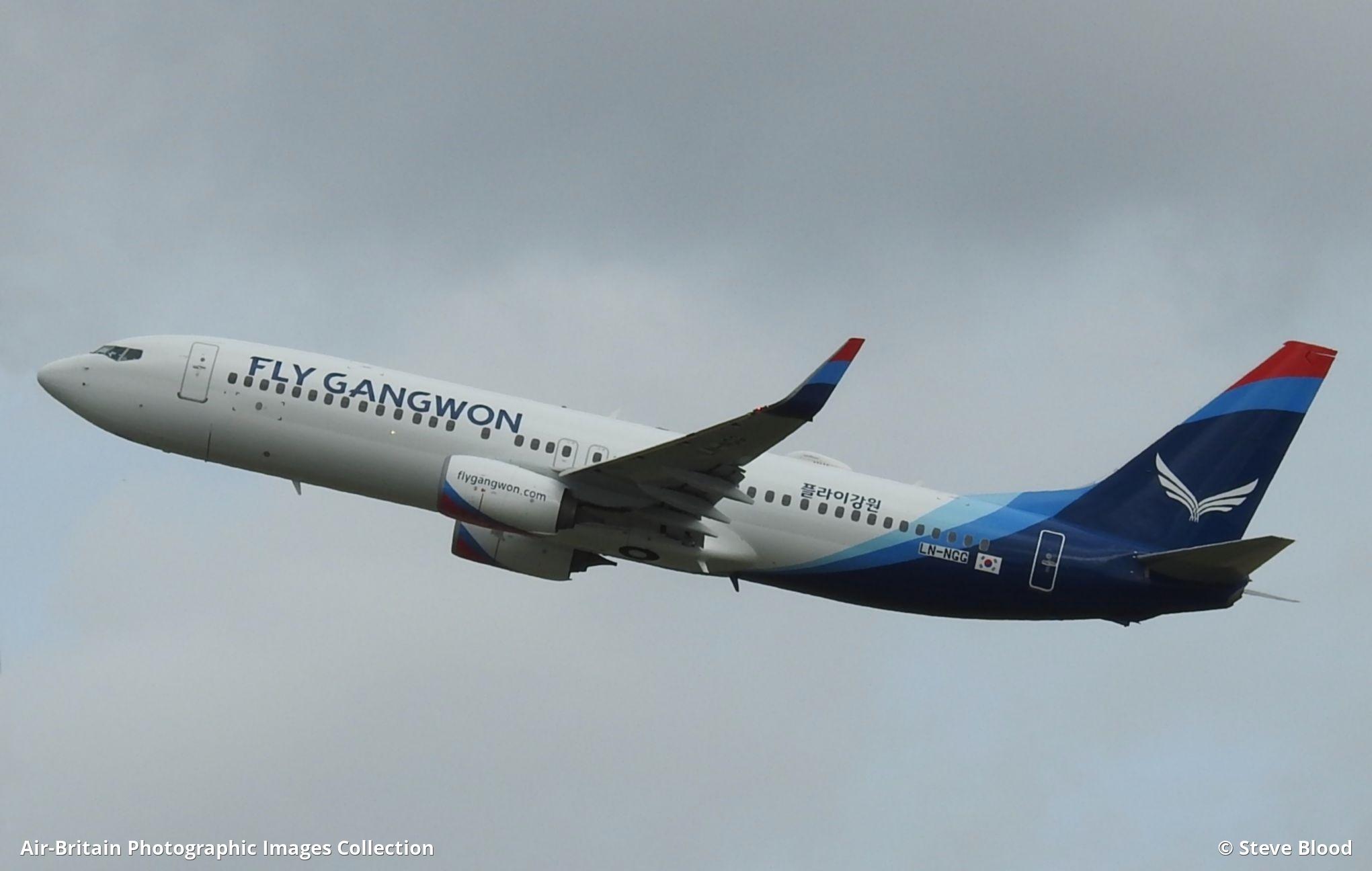 CAE signe des contrats de formation en aviation commerciale en Asie