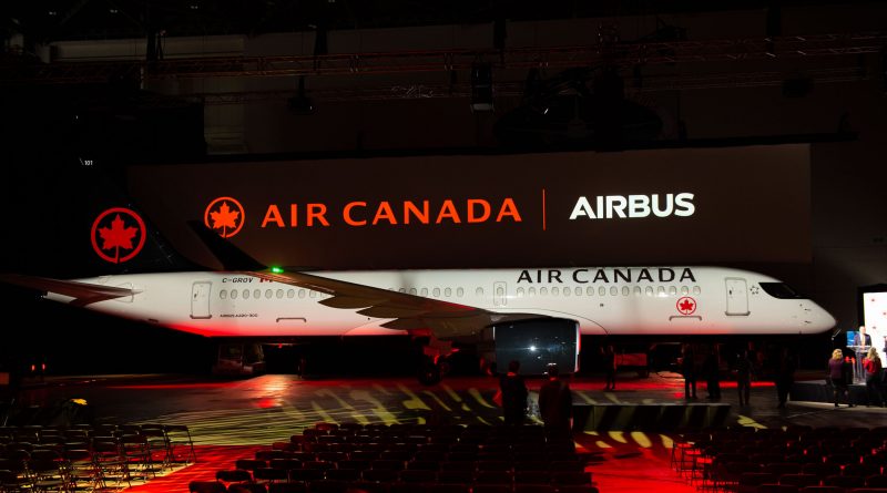 Air Canada célèbre son premier A220 d'Airbus