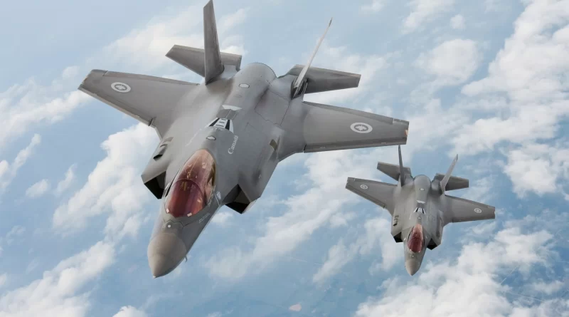 F-35 canadiens en patrouille