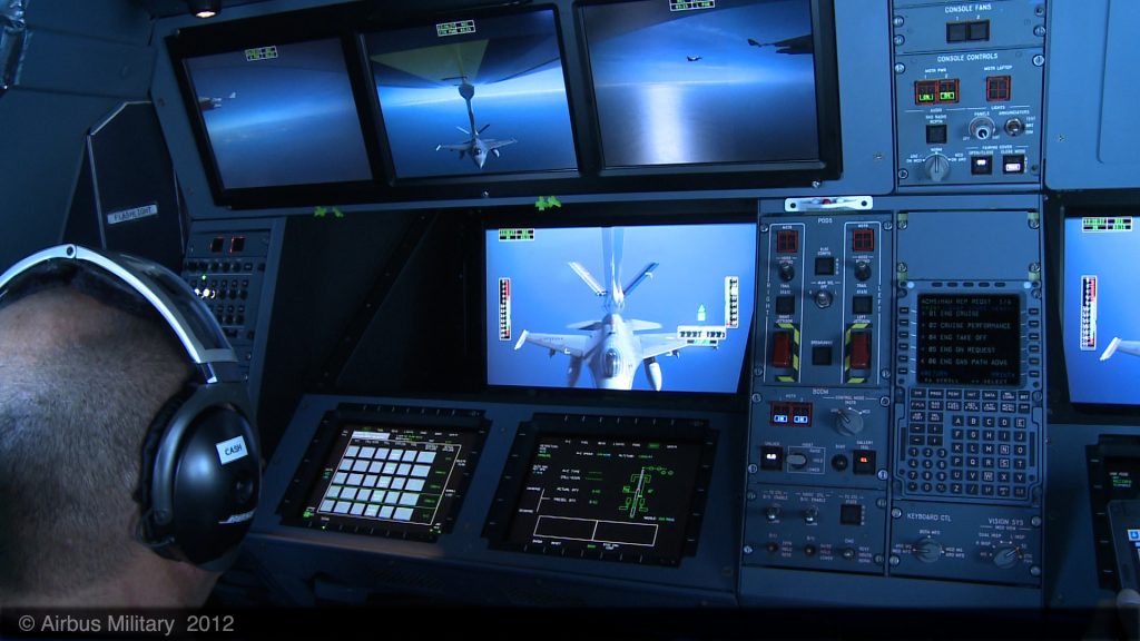 La console de ravitaillement de l'A330MRTT. Notez qu'il y en deux côte à côte.